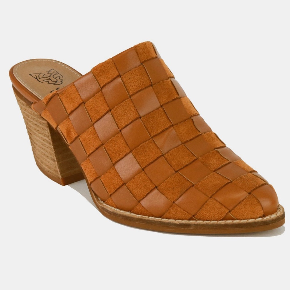 Beast Fashion Woven Checkerboard Block Heel Mule Shoes